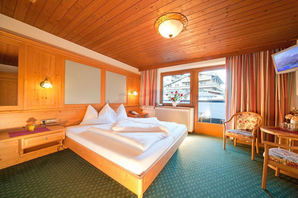 Hotel Koessler 图克斯 外观 照片